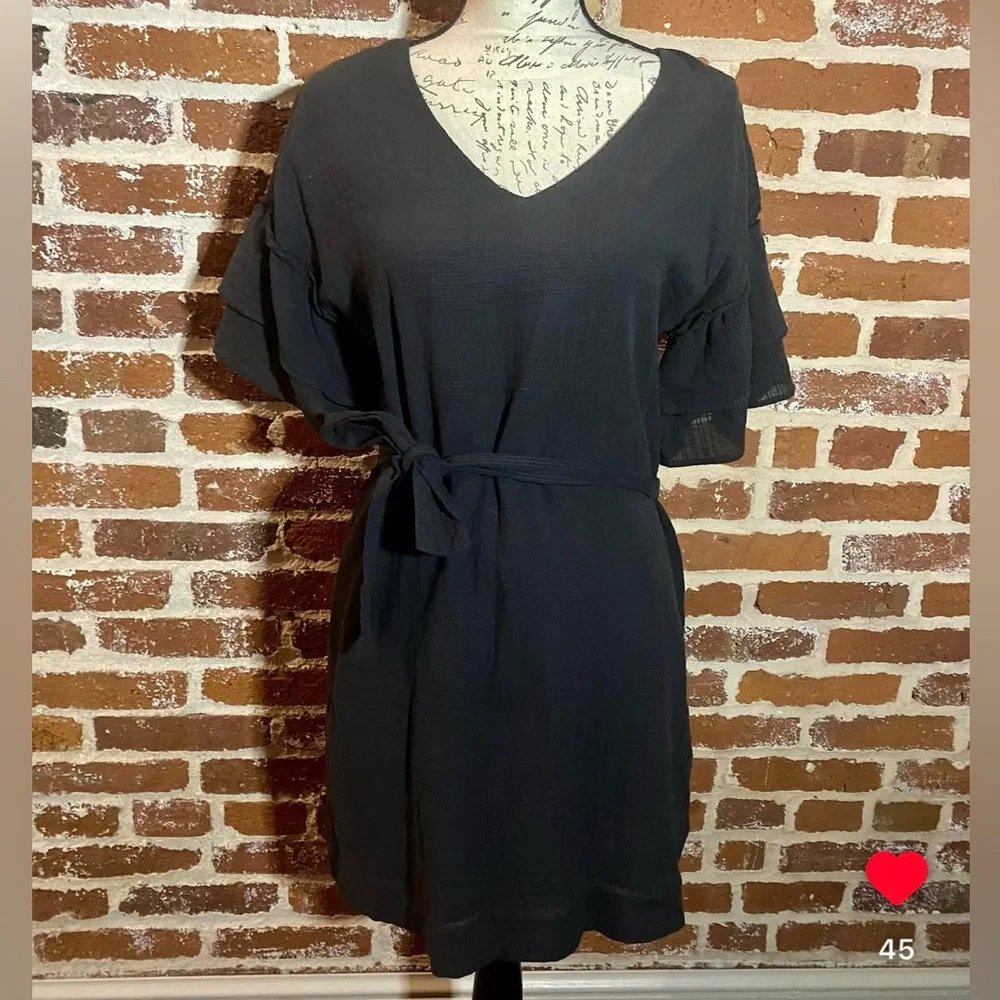NWT Universal Thread Women's Flutter Short Sleeve Mini Dress in Dark Gray - Picture 2 of 7